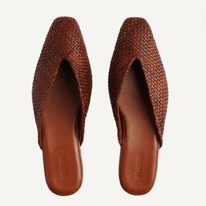 Bembien Faye Woven Leather Mules – Size 39 – sienna– Minimalist Chic